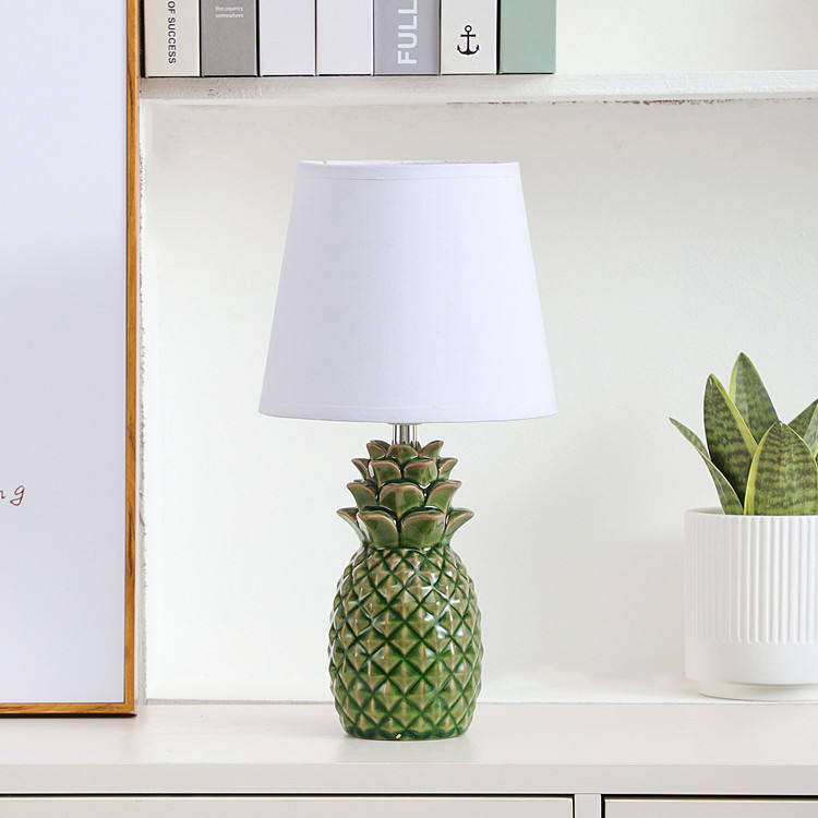 Creative Pineapple Table Lamp